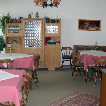 Konukevi Gaestehaus Truskaller 3*