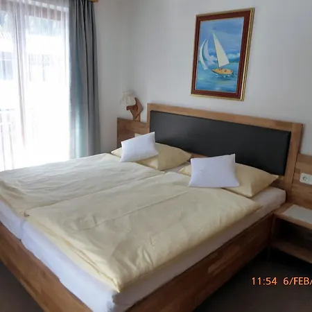 Penzion Gaestehaus Truskaller 3*