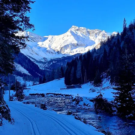 Gaestehaus Truskaller Penzion Mallnitz
